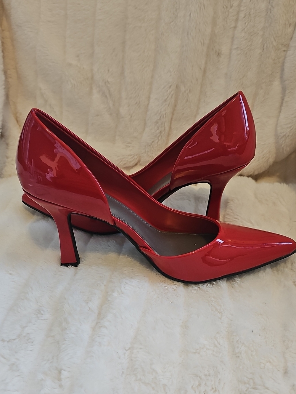 Worthington Shiny Red Pointed-Toe Mid Heel Pumps